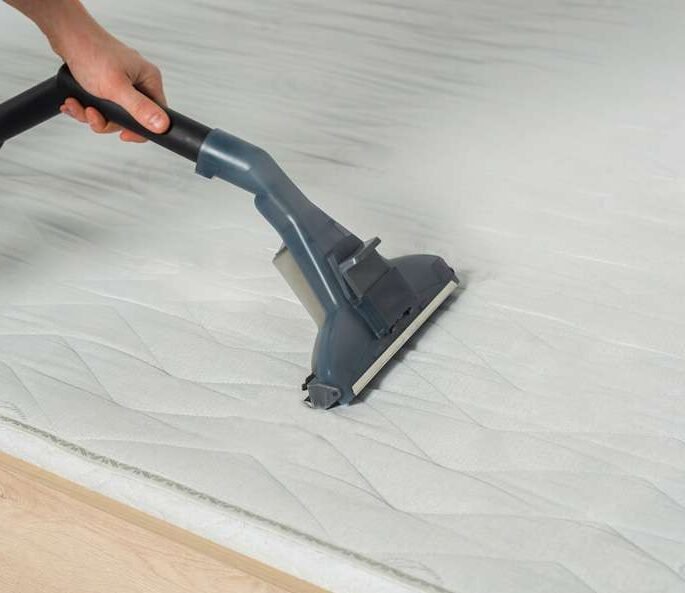 Mattress Cleaning at Dr. Steemer