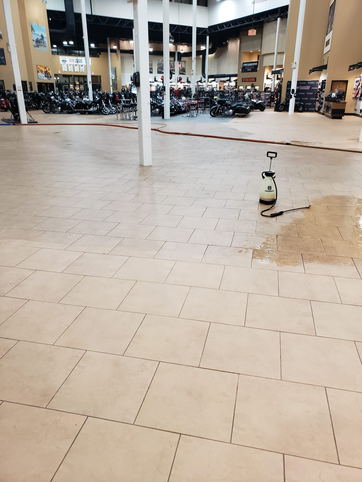 Professional tile and grout cleaning in South Florida