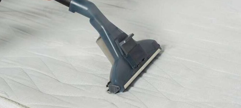 Mattress Cleaning at Dr. Steemer